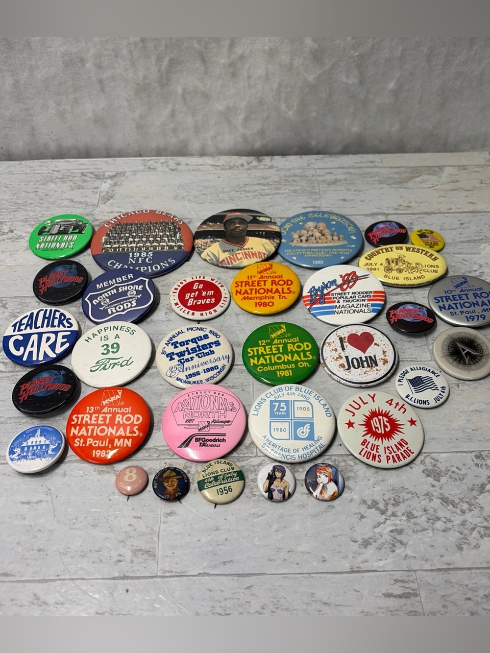 Vintage Pin Back Buttons Mixed Lot Humor sports political Advertising 30 Pins